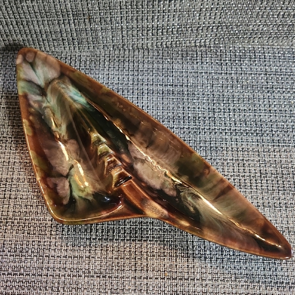 Rare Find Vintage Beauceware Abstract Ceramic Ashtray / Decorative Dish